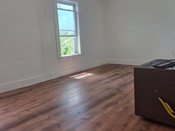5th image of 329 Harvard St #331-2