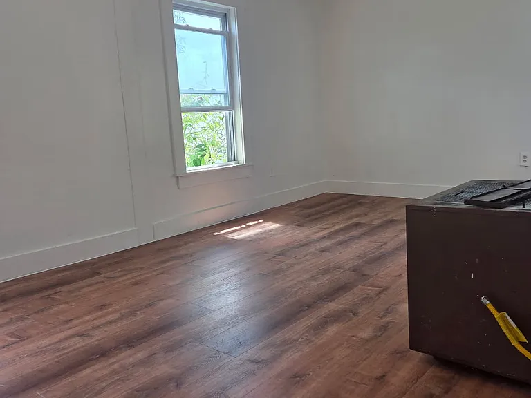 329 Harvard St #331-2 — Photo 5