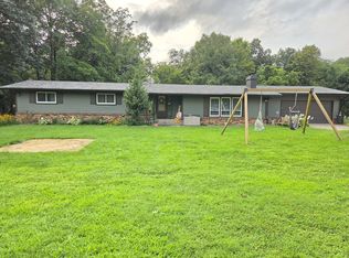 9910 207th St W, Illinois City, IL 61259