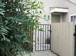 1896 San Vincente Dr APT 11, Concord, CA 94519