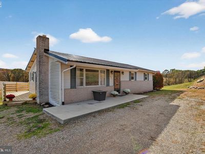 421 Million Dollar Rd, Halifax, PA, 17032