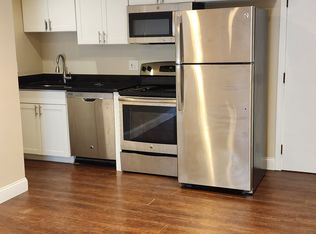 1 Old Colony Rd APT 207, Mansfield, MA 02048