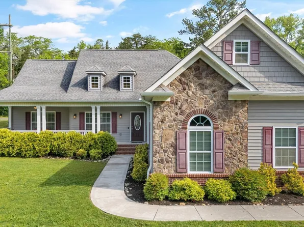 105 Cascade Ln, Oak Ridge, TN 37830