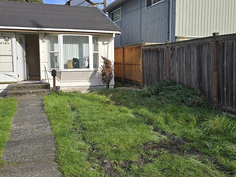 4702 S Juneau St #3 — Photo 5