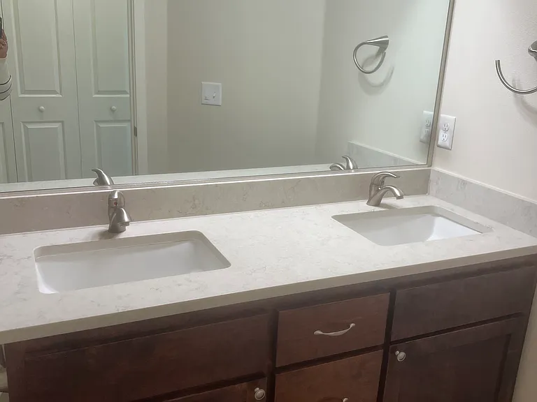 2 Jersey Brown Cir — Photo 8