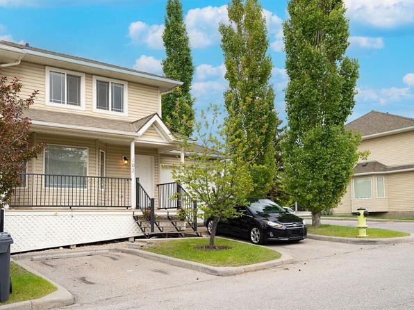 950 S Arbour Lake Rd NW #102, Calgary, AB T3G 5B3