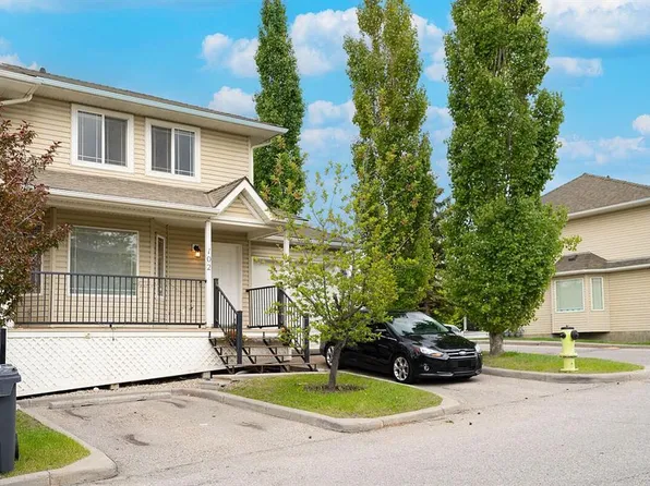 950 S Arbour Lake Rd NW #102, Calgary, AB T3G 5B3