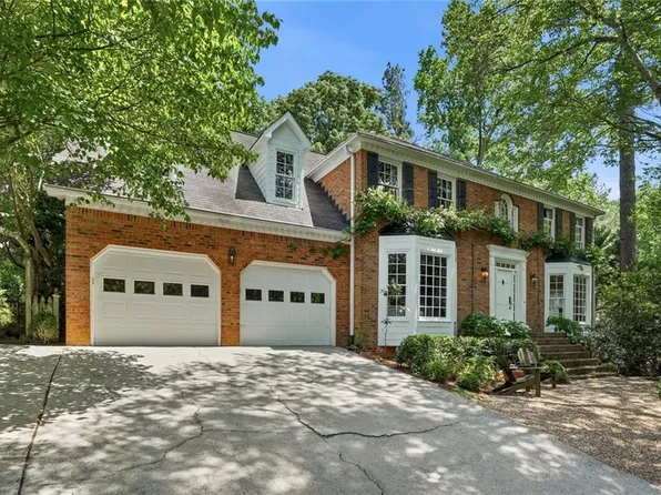 295 Watercress Dr, Roswell, GA 30076