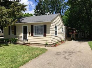 555 Oak St, Mount Morris, MI 48458