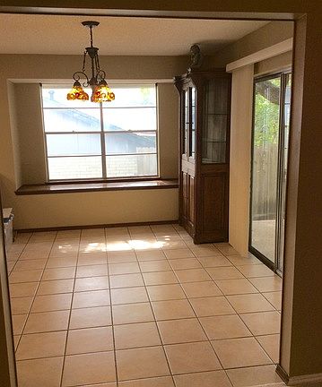 5th image of 15119 Sun Trail St