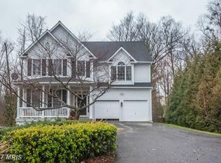 2842 Maple Ln, Fairfax, VA 22031