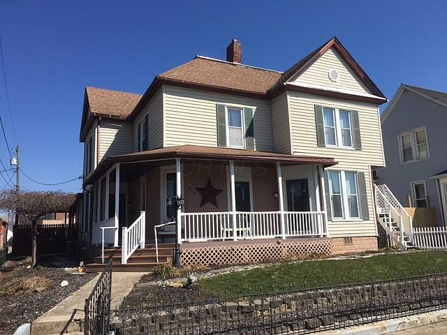 1st image of 126 E Mill St