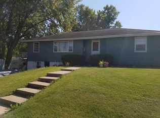 902 E Marion St, Knoxville, IA 50138