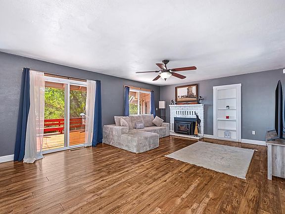 3rd image of 2758 Sweetwater Trl