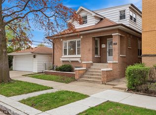 6346 W Raven St, Chicago, IL 60646