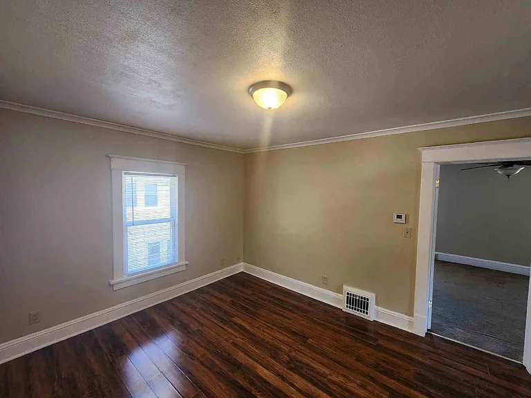 143 Brockway Ave #UPPER — Photo 6