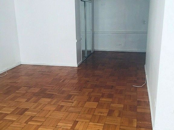 5th image of 333 E 46th St APT 14C