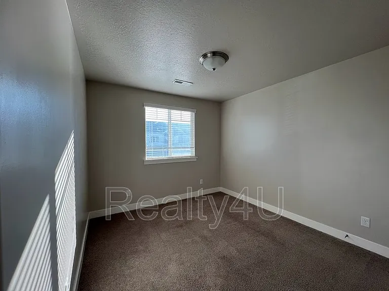 4110 W 1630 N — Photo 14
