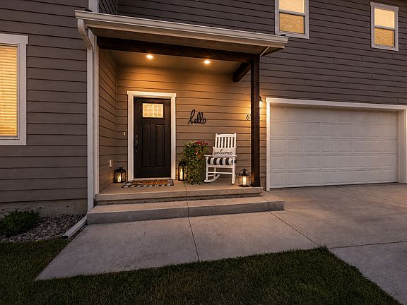 2nd image of 6786 Roberta Dr