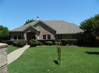 9008 Hunters Glen Trl, Fort Worth, TX 76120