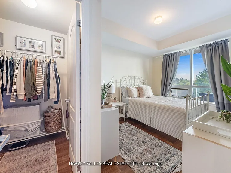 3865 Lake Shore Blvd W #421 — Photo 13