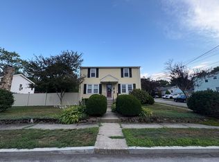 105 Burbank St #W, Cranston, RI 02910