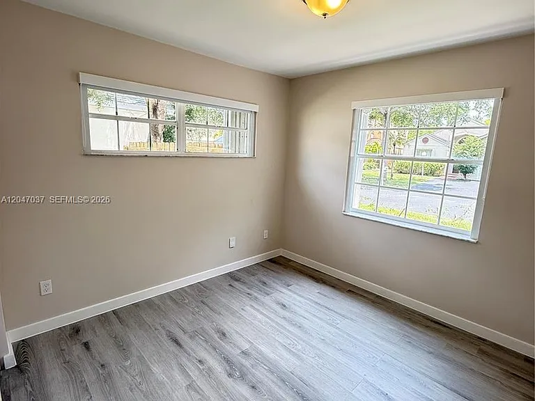 10113 SW 223rd Ter — Photo 11