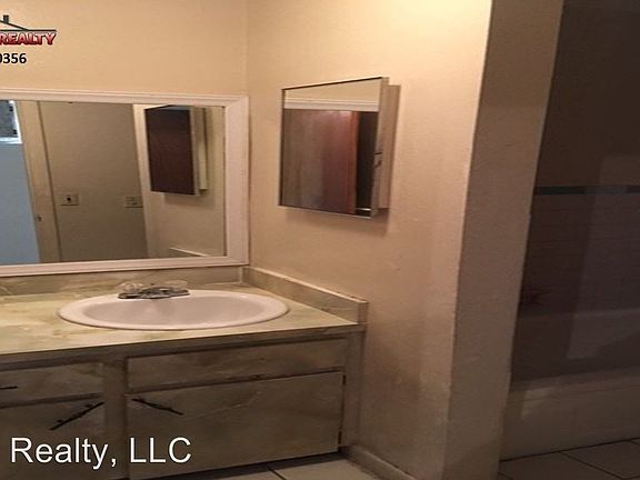 5th image of 325 N 5th St #325-6
