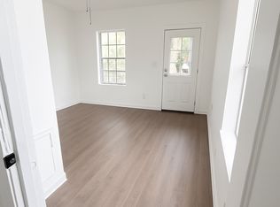 (Undisclosed Address), Houston, TX 77009