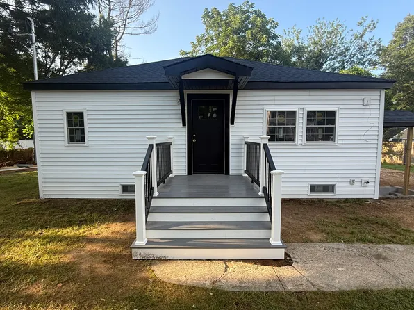 (undisclosed Address), Nesconset, NY 11767
