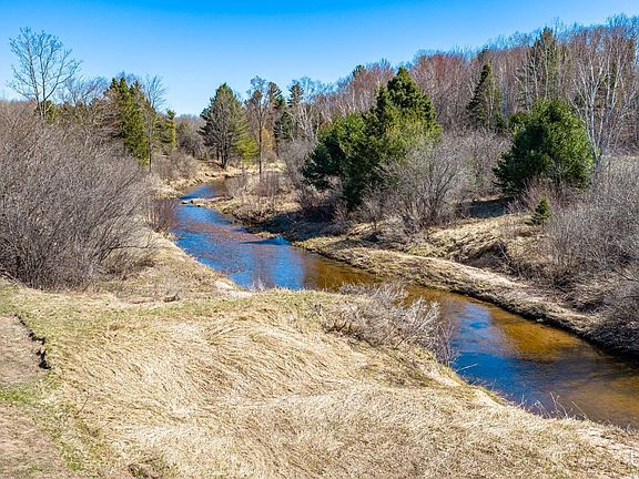 3rd image of 22089 River Trails Rd