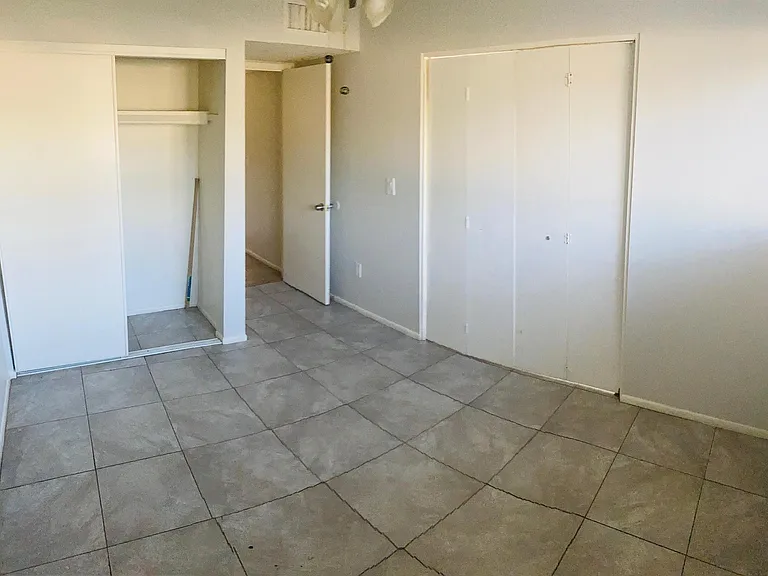 3302 W Northern Ave #2 — Photo 7