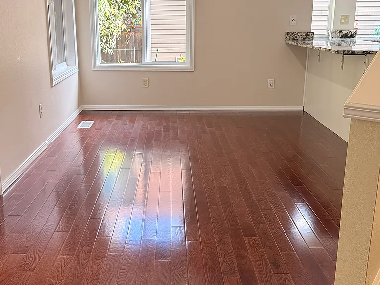 31426 47th Pl SW — Photo 5