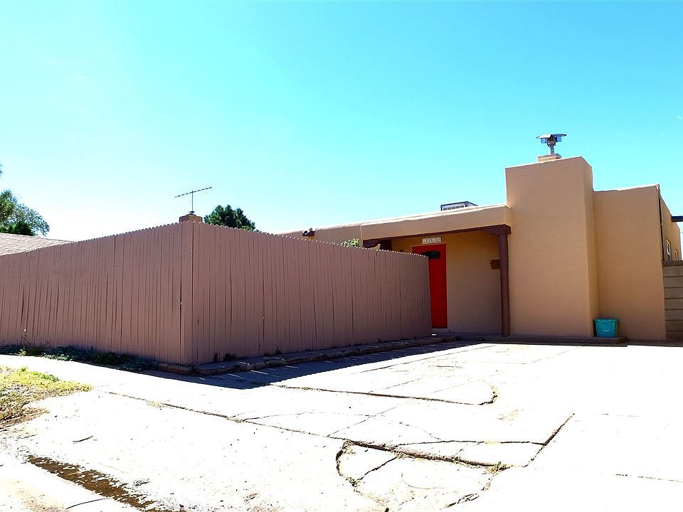 1st image of 1218 Declovina St