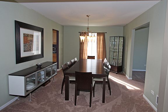 3rd image of 214 Clifton Ln