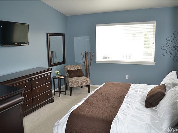 3rd image of 21208 82nd Street Ct E