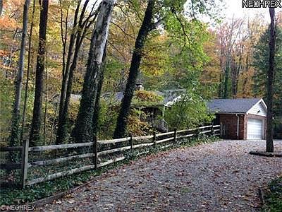 1st image of 7133 Deepwood Dr