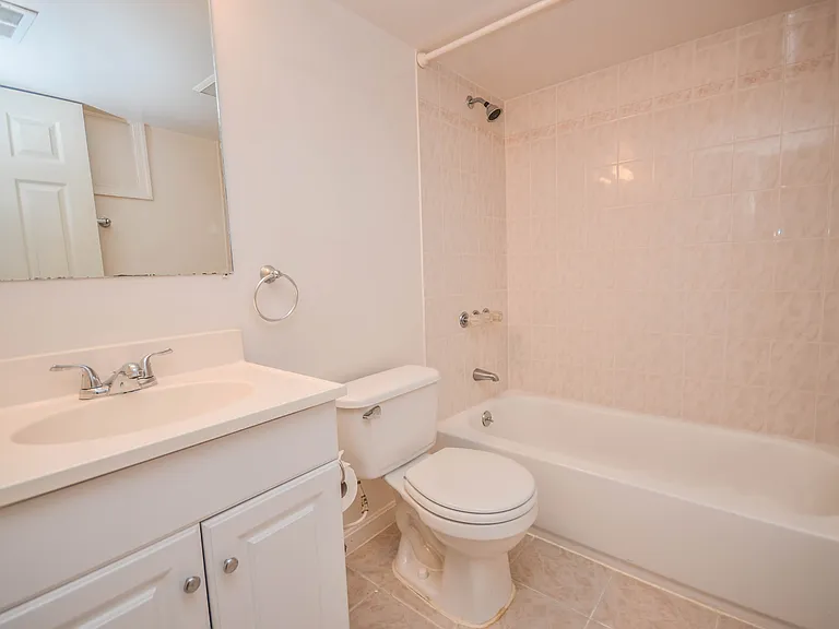 11309 Brandy Hall Ln — Photo 8