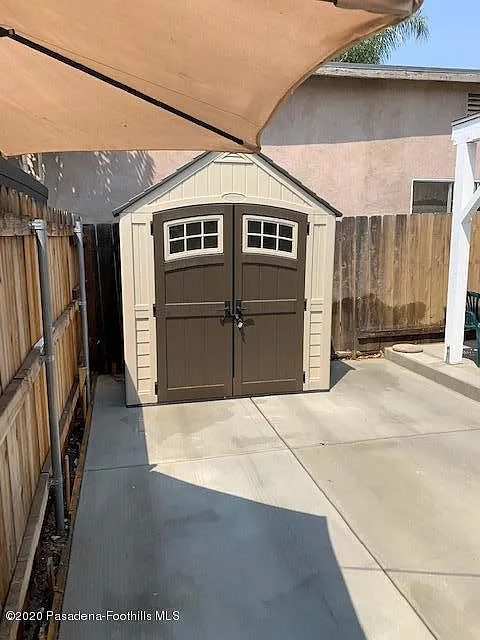 1 bed, 1.0 bath, 400 sqft, $1,950 — Photo 4