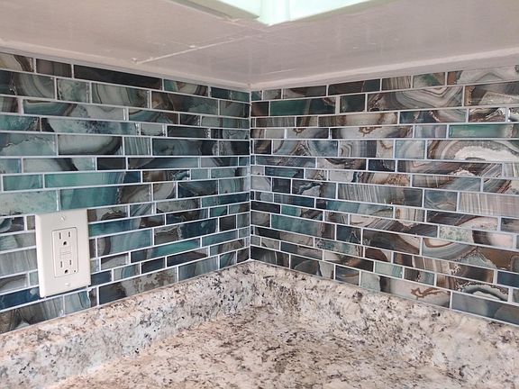 Kitchen backsplash!
