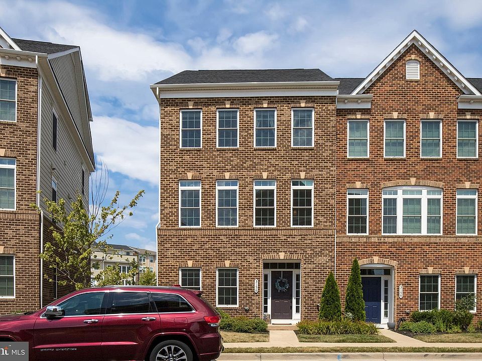 1st image of 3156 Yeager Dr