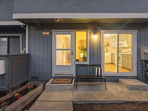 4th image of 5061 Country Club Drive