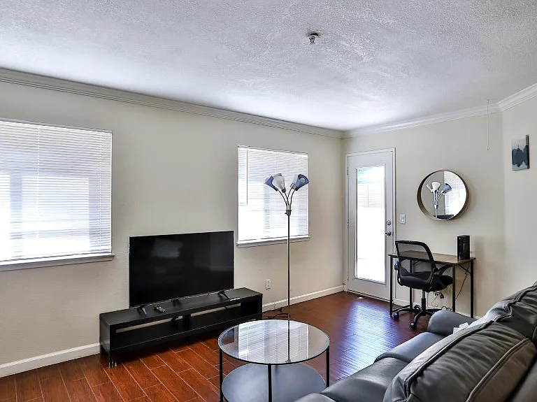 8889 Caminito Plaza Centro #7128 — Photo 8