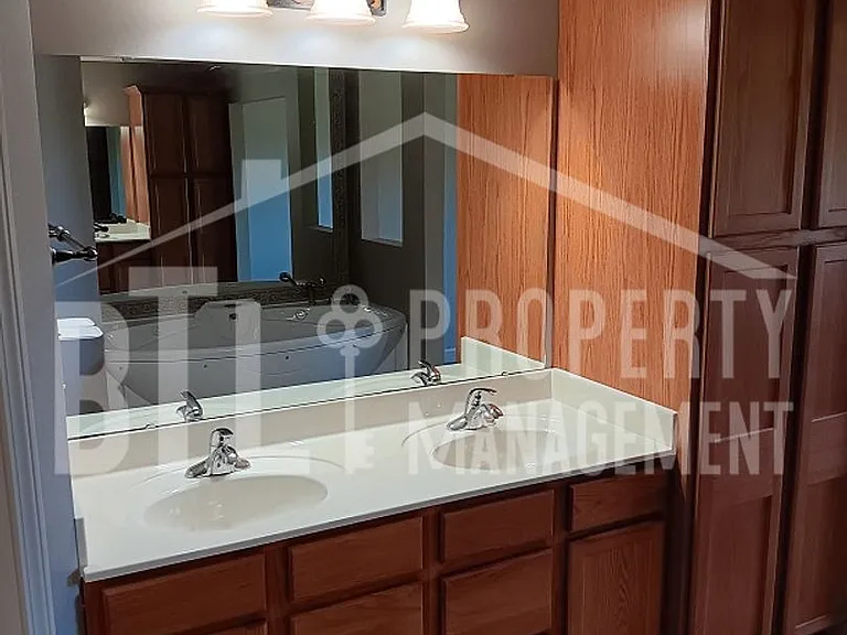 250 Lakewood Dr #6203 — Photo 13