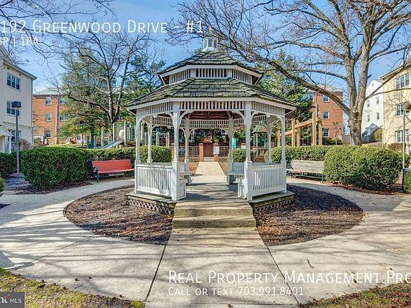 5th image of 6192 Greenwood Dr APT 1