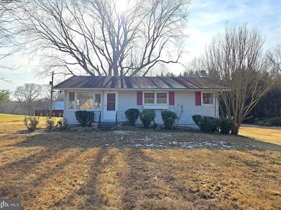 6125 Fishers Station Rd, Lothian, MD, 20711