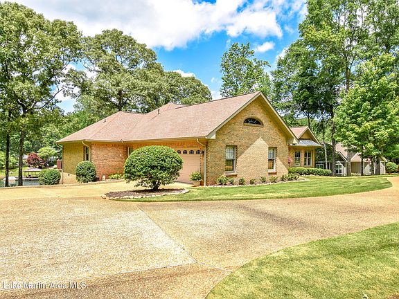 5th image of 82 Tanglewood Ln