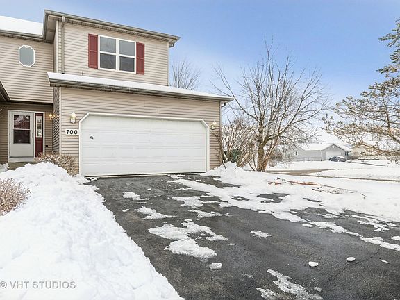 2nd image of 700 Carlisle Dr