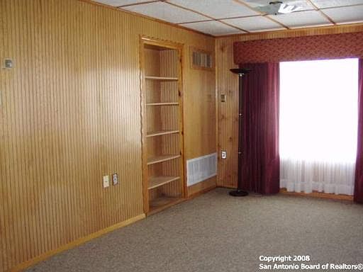 4th image of 6034 ROYAL VALLEY DR