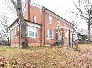 205 Grover Rd, Saint Louis, MO 63125